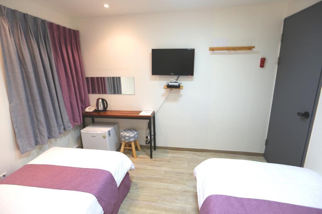 Must Stay Hotel Myeongdong Сеул Экстерьер фото