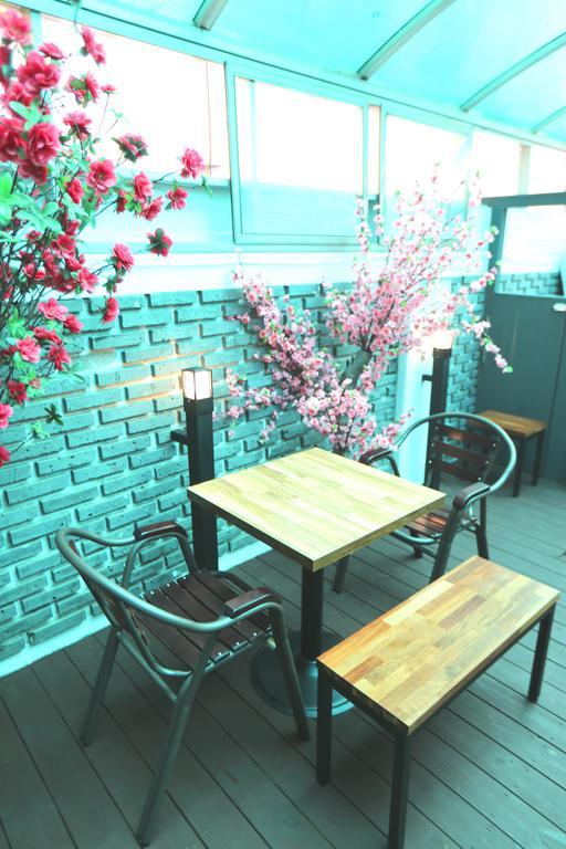 Must Stay Hotel Myeongdong Сеул Экстерьер фото