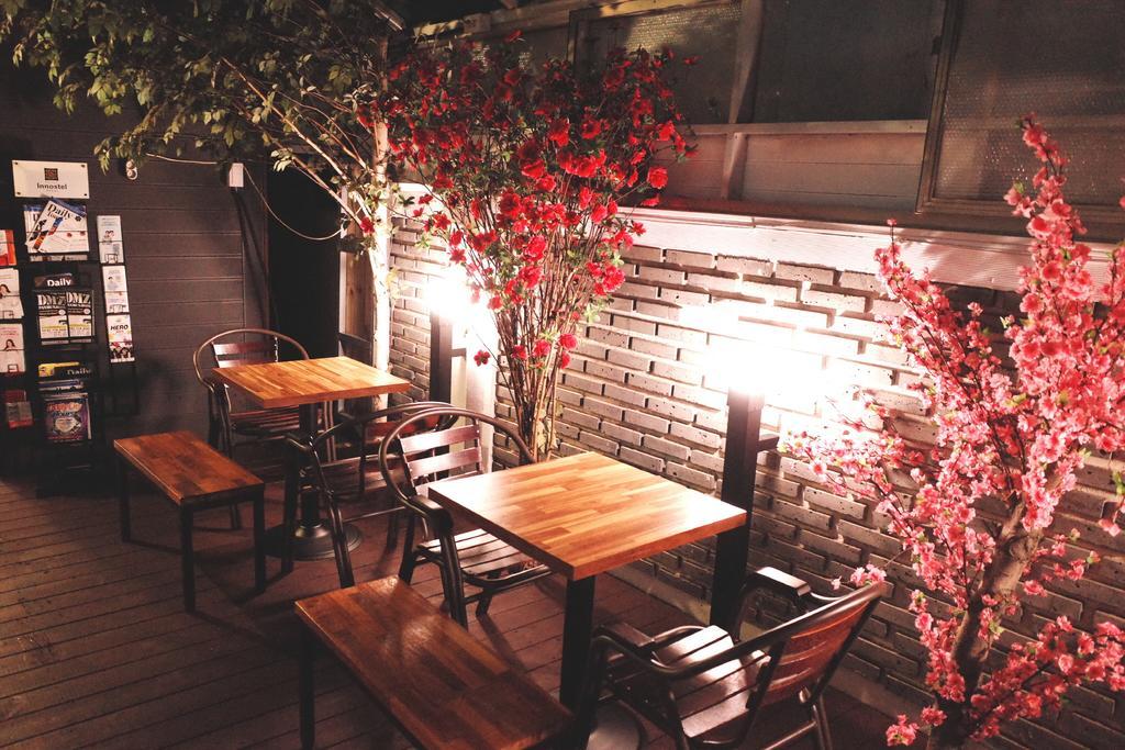 Must Stay Hotel Myeongdong Сеул Экстерьер фото